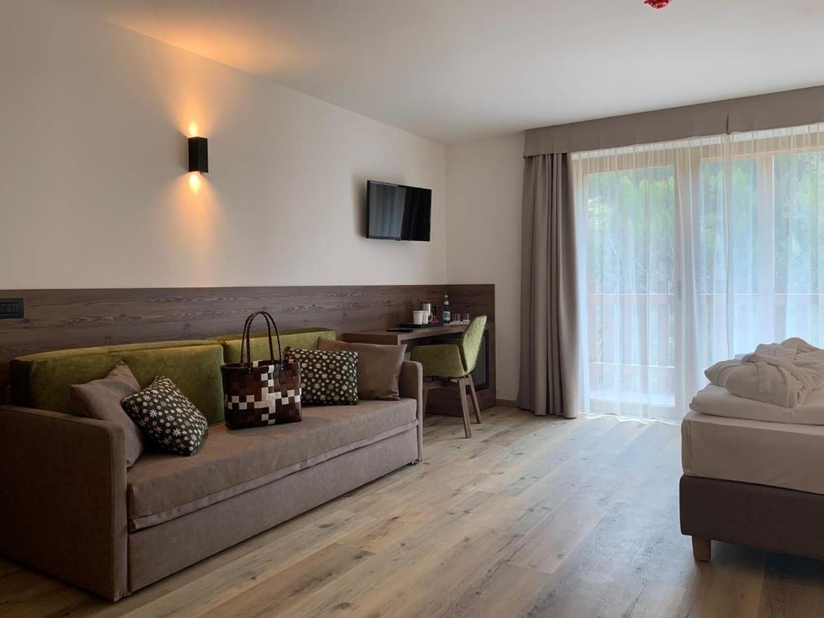 Hotel Miravalle Soraga Buitenkant foto