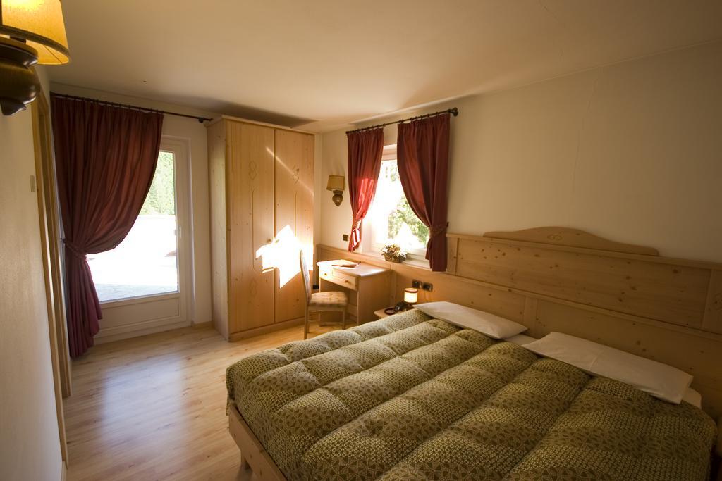 Hotel Miravalle Soraga Buitenkant foto
